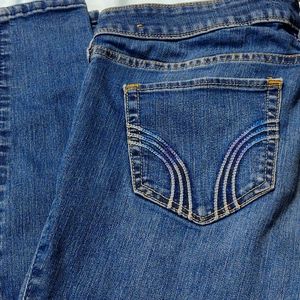 Hollister Super Skinny Jeans